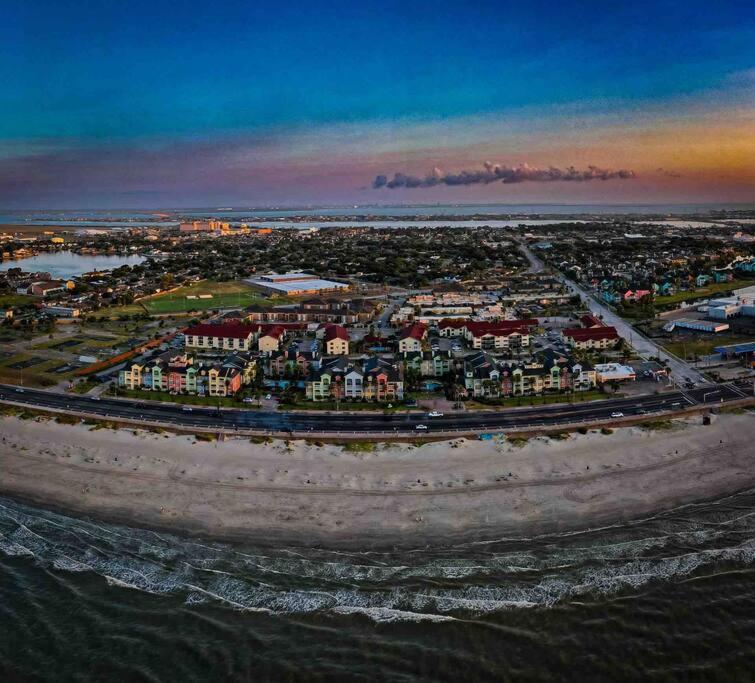 Oceanfront At The Dawns Lägenhet Galveston Exteriör bild